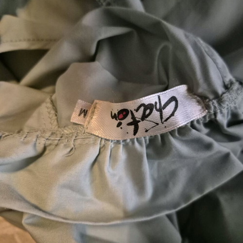 Chaton women's shirt like new, pistachio color