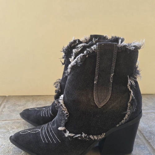 Cowboy boots black denim ankle with zipper, pointed toe, 8cm heel like new