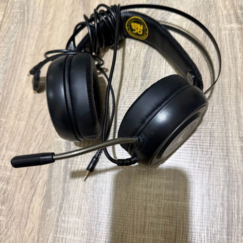 Armageddon Atom7 gaming headphones like new, wired