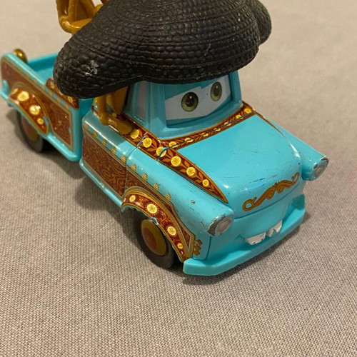 Disney Pixar El Materdor Cars McQueen toy used