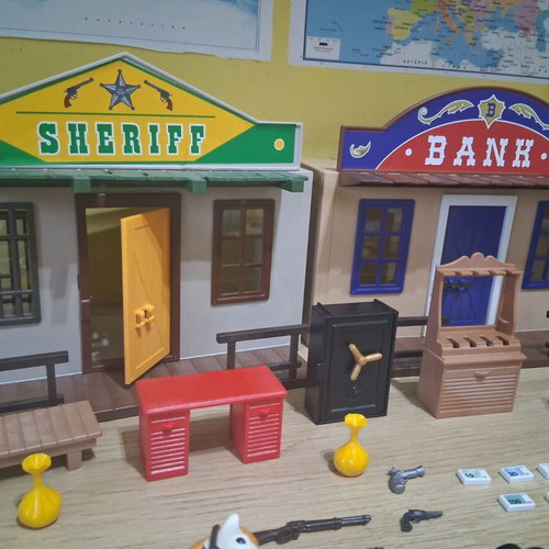 Playmobil 4398 used complete set