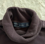 Zara fitted brown turtleneck sweater, size S