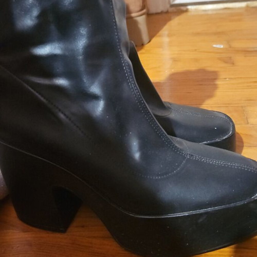 Zara black ankle boots size 37, almost new