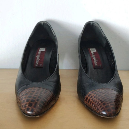 Petridis leather pumps used, black with brown croco, size 37