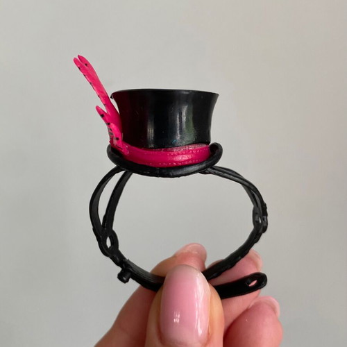 Hat for Monster High G1 Freaky Fusion Avea Trotter doll