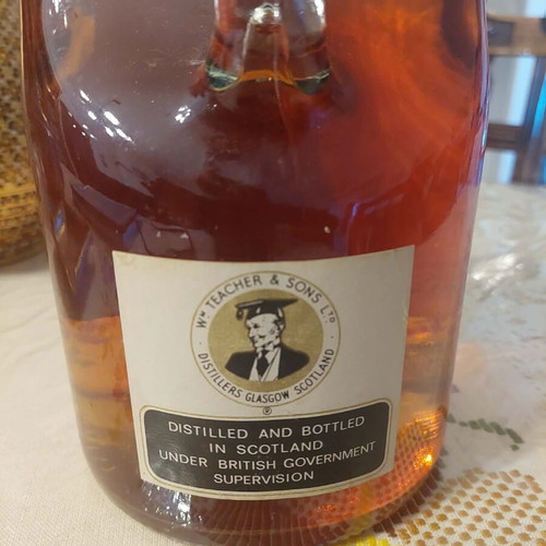 Teacher's Whisky 2 litres 40% like new, Highland cream