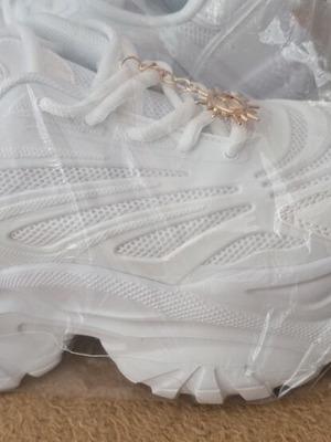 White women's sport shoes size 40