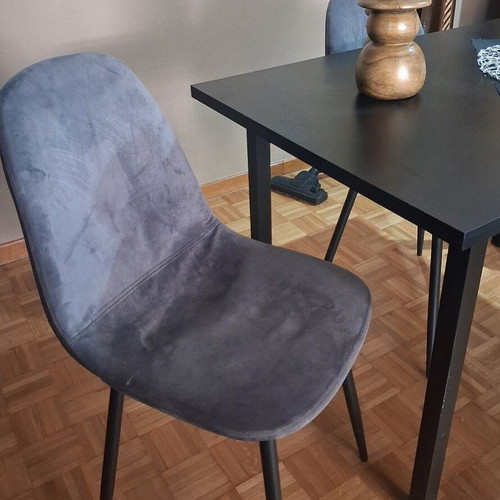 Dining table 120x70cm with 4 grey velvet chairs used