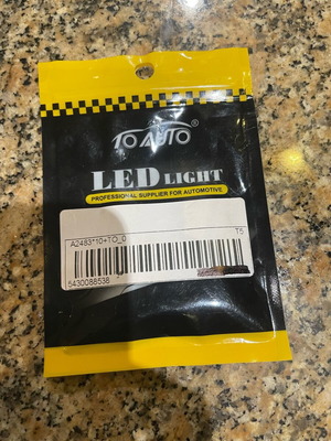 Led T5 bulbs new, pack of 10, bright white light