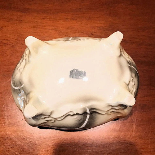 Vintage porcelain bonbonnière jewelry box used with wavy design