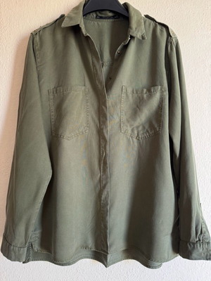 Khaki shirt Zara used with shoulder detail size M