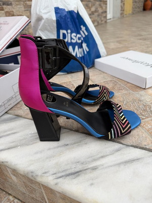 Exe sandals fuchsia and blue like new, size 40