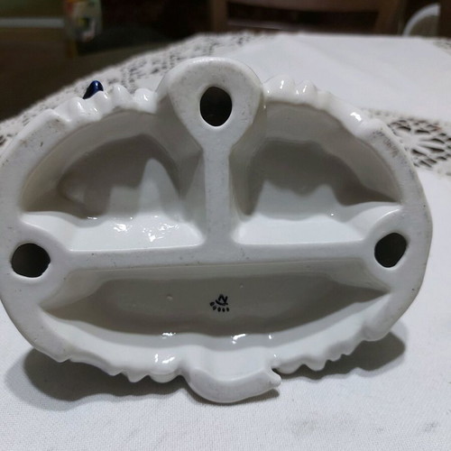 Palace porcelain figure like new from 60 years ago