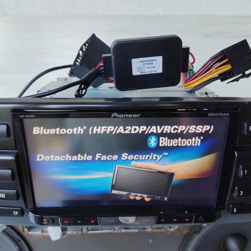 Pioneer AVH-X8500BT Multimedia Kit for BMW E46 with M Steering Wheel used