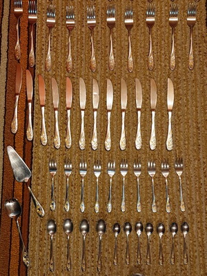 Cutlery set like new
