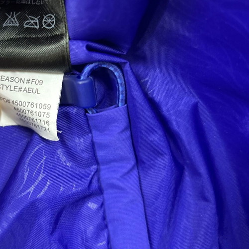 The North Face HyVent Jacket women's large blue used