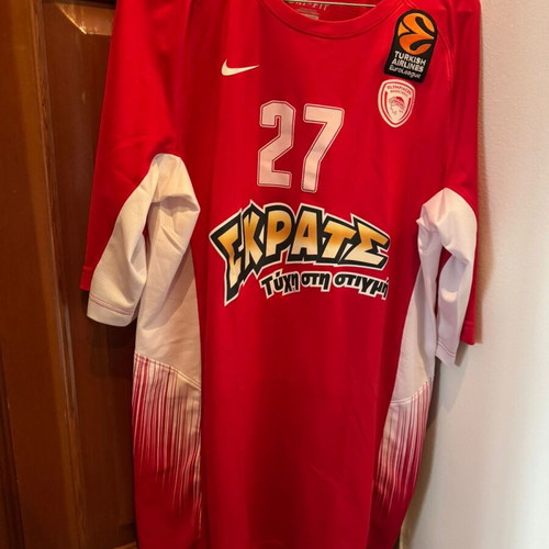 Olympiacos basketball training jersey like new, size Large