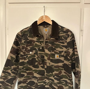 Carhartt Camo (Στρατιωτικό) Jacket, Small (σχετικά στενή γραμμή)