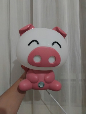Children's pig lamp like new