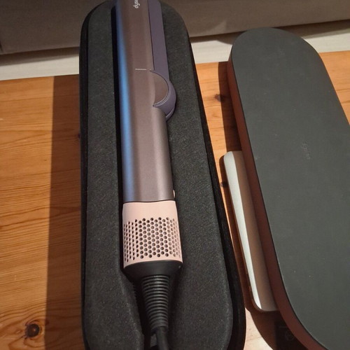 Dyson Air Straight Hair Straightener like new
