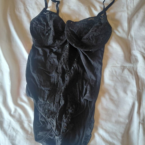 Marks & Spencer bodysuit size 36 C like new, black