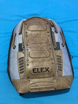 School Bag with 3 Internal and 2 External Pockets new