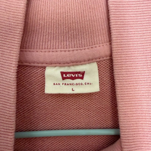 Levi’s sweatshirt like new, cropped in pink salmon