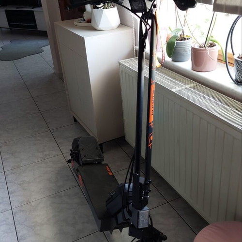Kukirin G2-Ultra Electric Scooter like new, 55km range, Bluetooth