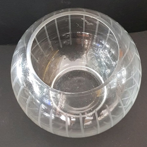 Flower vase used in good condition