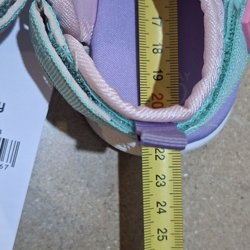 Girls Sport Velcro Sandals size 33, brand new, colorful pink