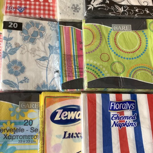 Vintage napkins like new, pack of 14
