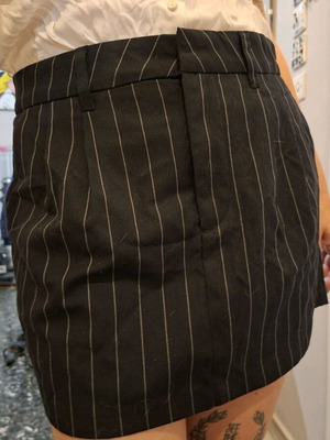 Φούστα H&M μπλε ριγέ σαν καινούργια, μέγεθος Medium