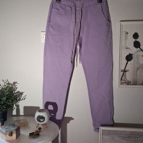 Capri pants lilac style like new, size S