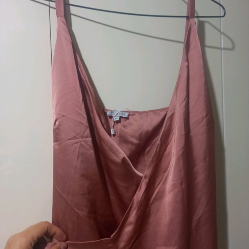 Wrap satin dress unused, size M, pink, like new