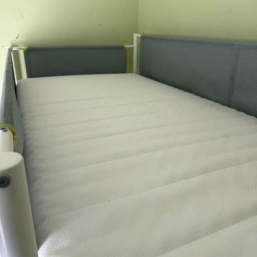 IKEA mattress 90x200 cm like new