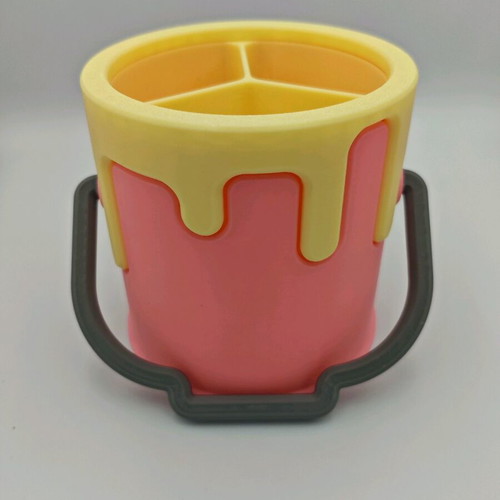 Pencil holder new, 3D printed container shape made of esun pla+ material