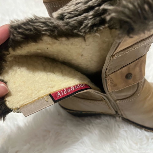 Booties used with inner lining size 36 beige