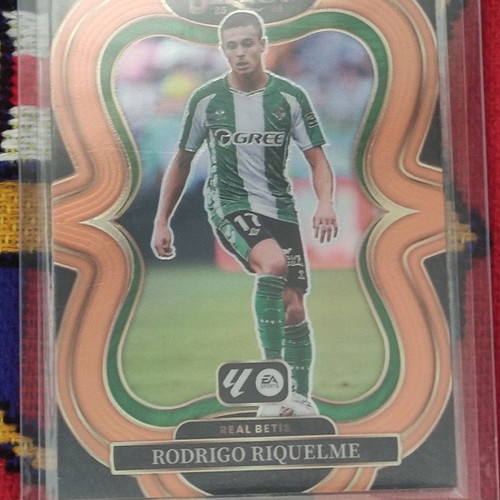 Rodrigo Riquelme 2025-26 Panini Select La Liga Mezzanine Tie-Dye Prizm card like new