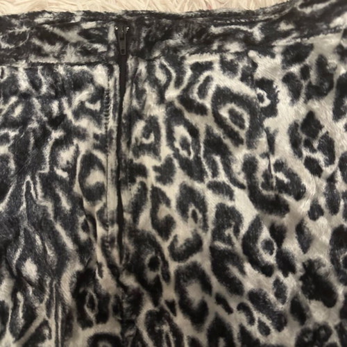 Velvet leopard skirt used, size S, black and white