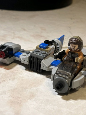 Lego Star Wars 75195 Resistance Ski Speeder σαν καινούργιο