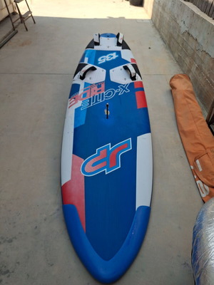 Εξοπλισμός windsurf μεταχειρισμένος, πλήρες σετ με 2 σανίδες JP Australia και 2 πανιά Goya
