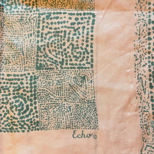 Echo scarf used with wear