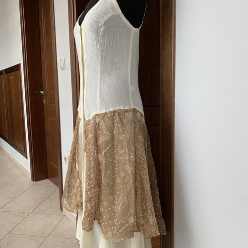 Long viscose dress ivory with buttons new, size M