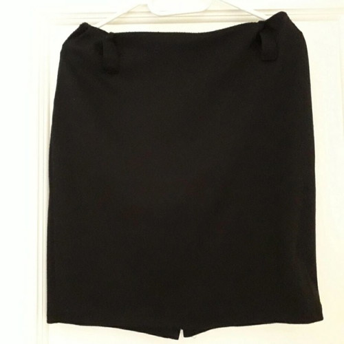 Women's skirt black size L like new