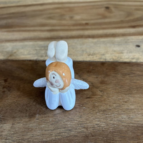 Vintage Small Porcelain Angel Figurine Like New