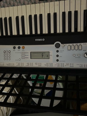 Αρμόνιο πλήκτρα Yamaha PSR E 203 YPT 200 μεταχειρισμένο
