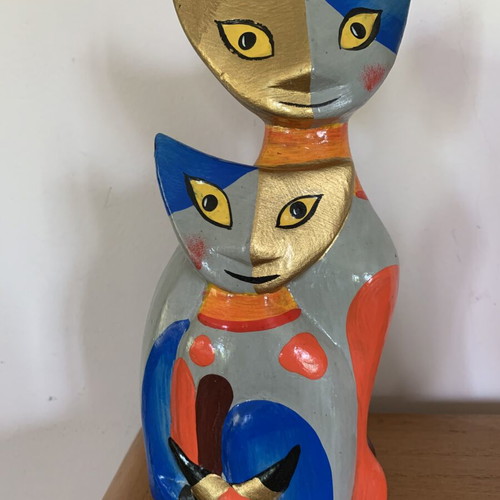 Two Cats Decorative Figurine with Gold Leaf like new