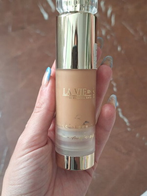 Make up 3 Golden Toffee La Vie En Rose foundation σαν καινούργιο