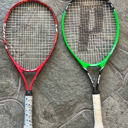 Tennis rackets used, small and medium sizes, pack
