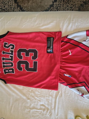 Nike Jordan jersey and shorts set like new, size 164 for kids 6-8 years
